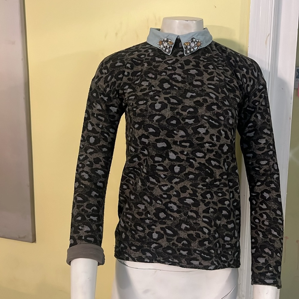 Next leopard print long sleeve shirt - size small